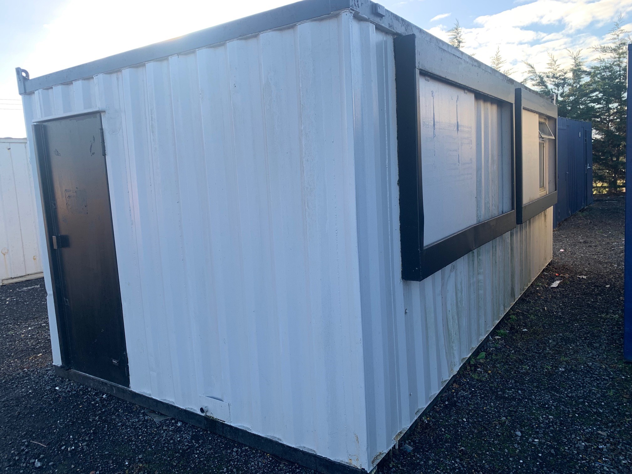 20 x 10 Drying Room 3